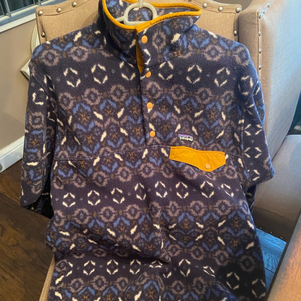 Patagonia sweater